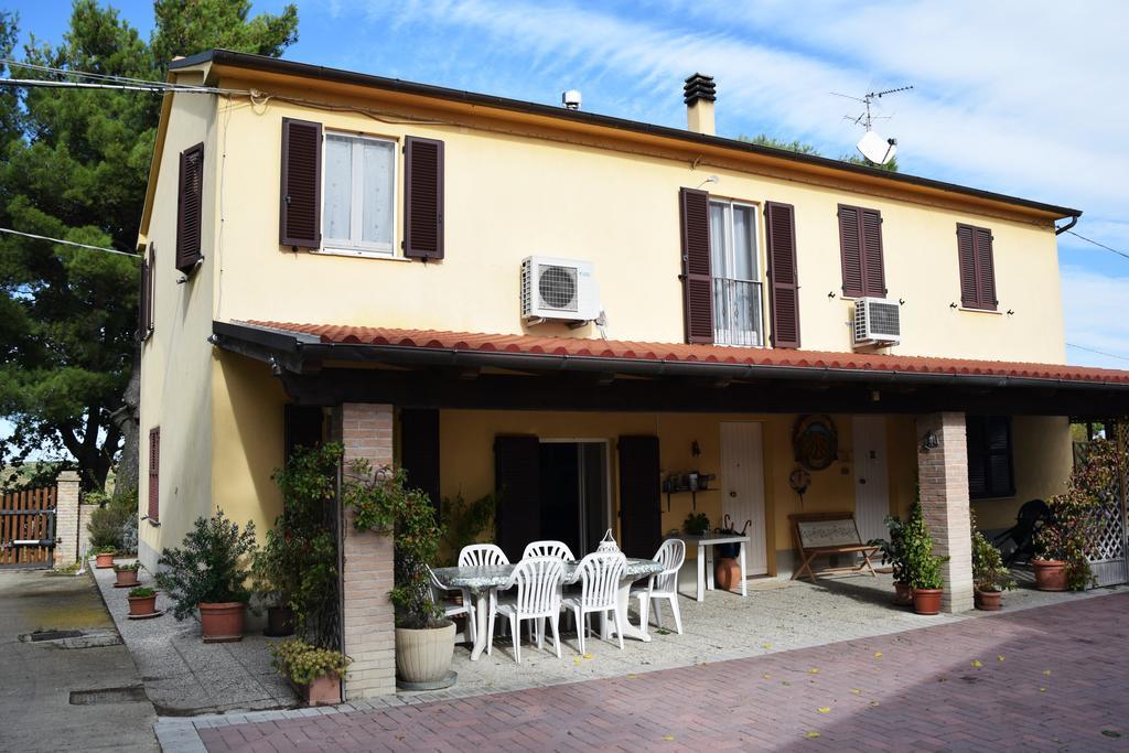 Agriturismo Al Rifugio Divino Belvedere Ostrense Dış mekan fotoğraf